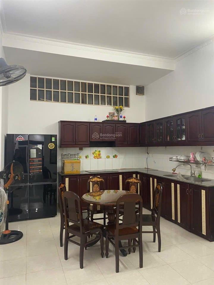 Bán nhà 2 tầng mặt tiền đường tiên sơn,quận hải châu tp đà nẵng, diện tích 64m, đường 5.5m lề 3m