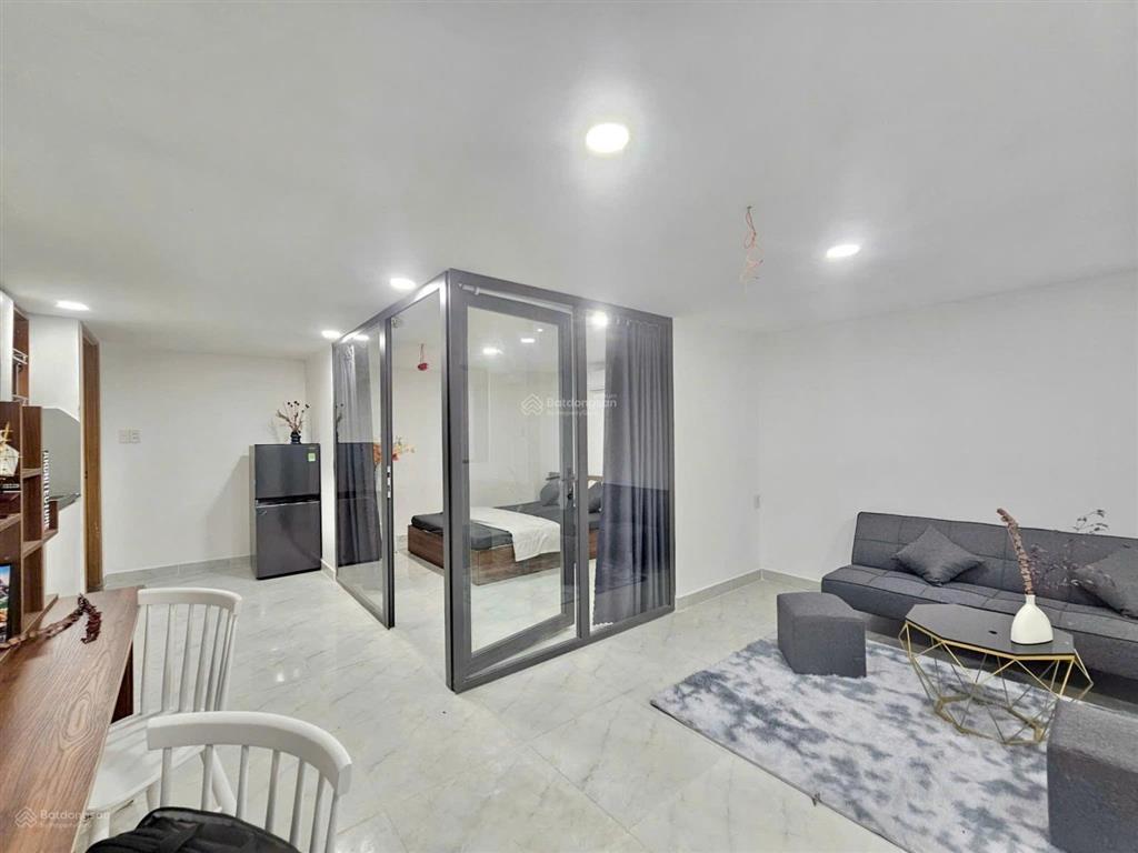 Chính chủ cần bán tòa căn hộ dịch vụ 3/5 phan bội châu, sát chợ bà chiểu, vài phút đi vào trung tâm