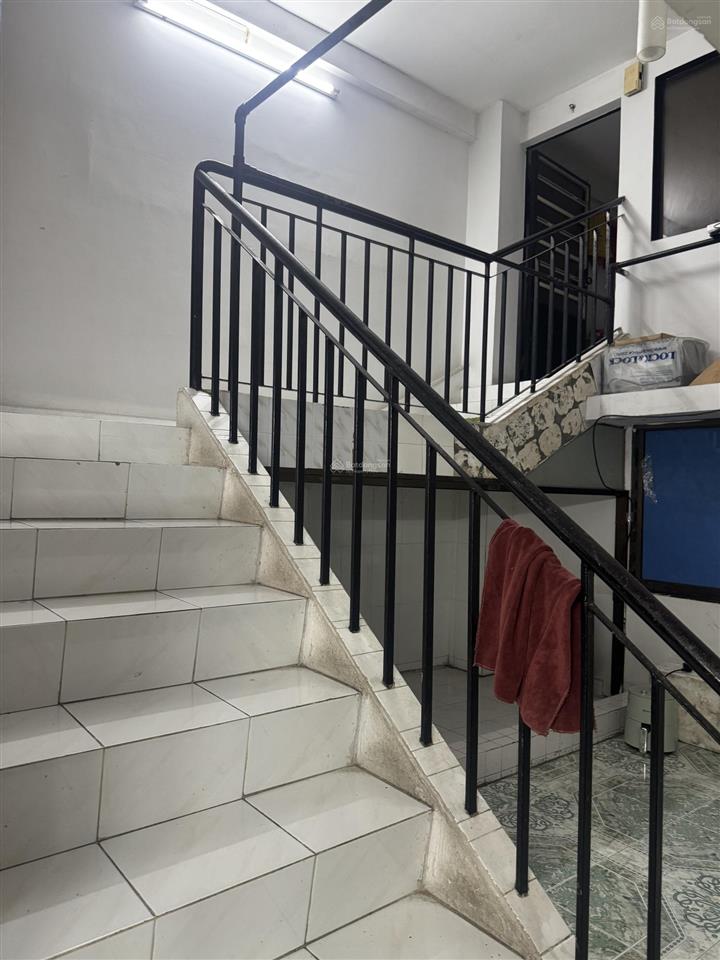 Bán căn hộ cc đối diện chợ an đông 120m2 tại chung cư 92 hùng vương, 6,5 tỷ, view đẹp