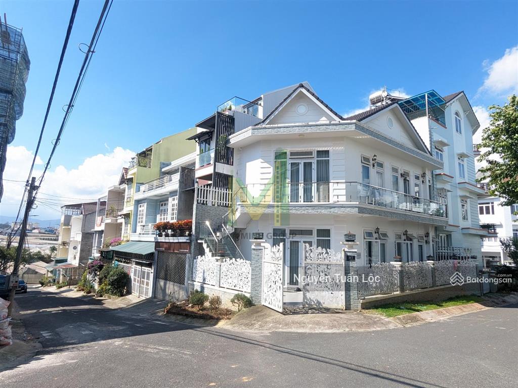 Bán gấp nhà 100m2 hai mặt tiền trần anh tông, phường 8, đà lạt, chỉ 8.5 tỷ rẻ hơn thị trường
