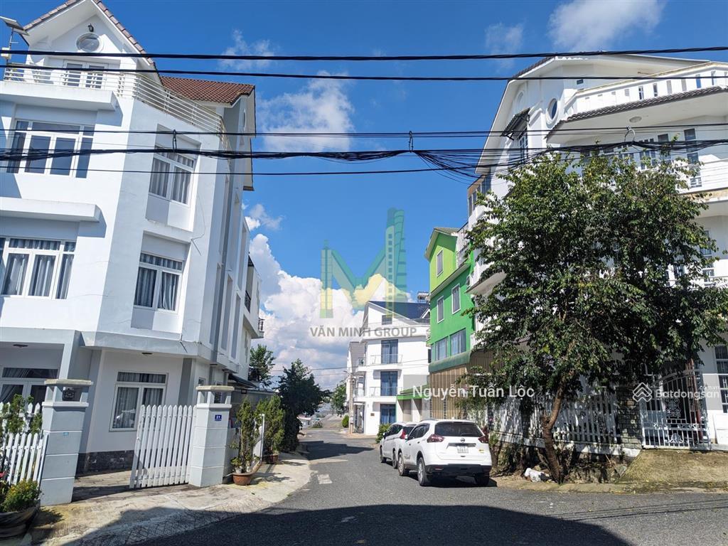 Bán gấp nhà 100m2 hai mặt tiền trần anh tông, phường 8, đà lạt, chỉ 8.5 tỷ rẻ hơn thị trường