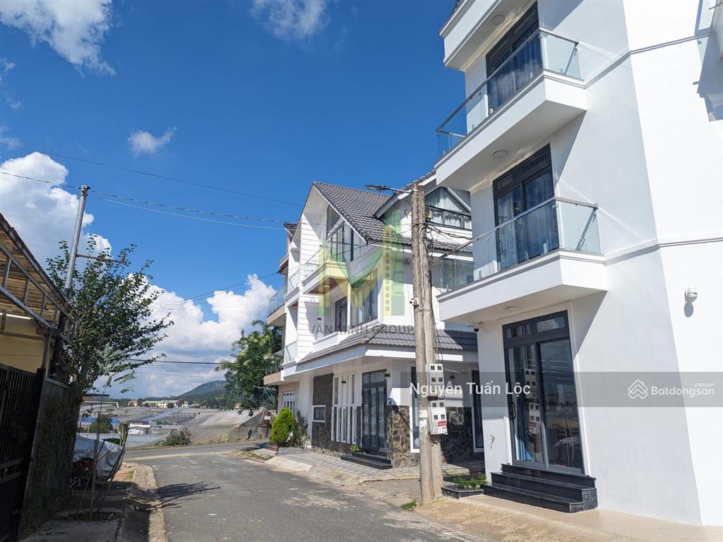 Bán gấp nhà 100m2 hai mặt tiền trần anh tông, phường 8, đà lạt, chỉ 8.5 tỷ rẻ hơn thị trường