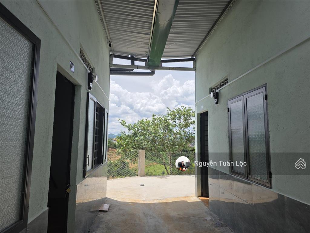 Cho thuê phòng trọ mới xây dựng ngay quốc lộ 20, gần ngay chợ ninh gia, đức trọng