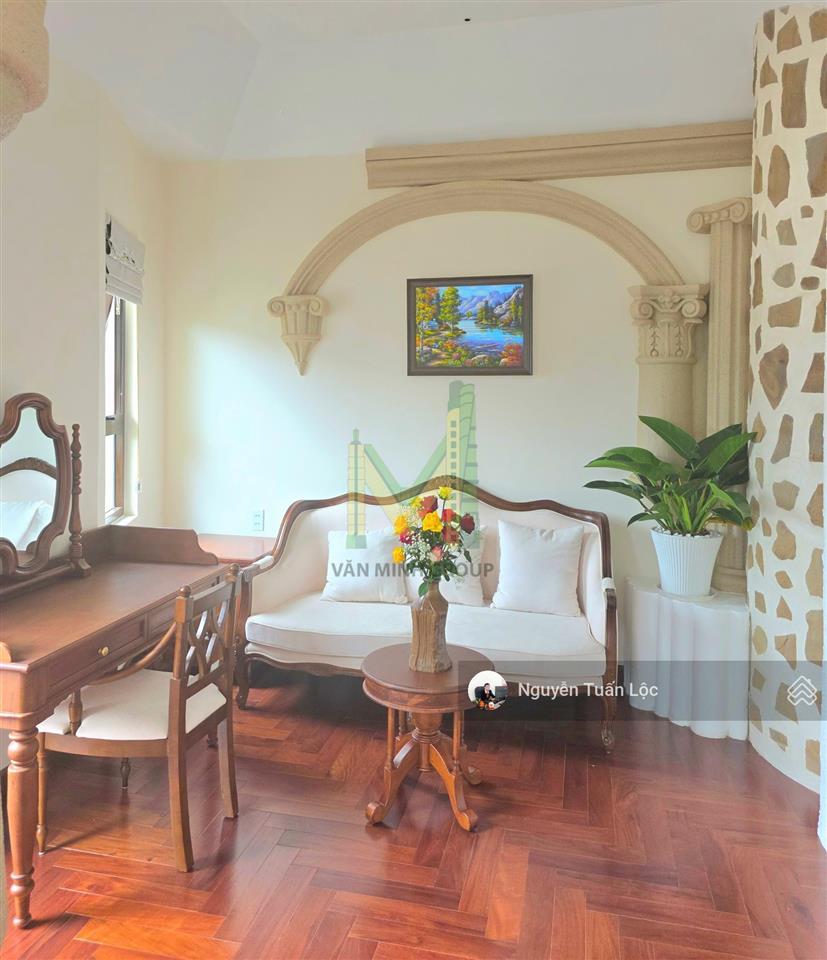 Chính chủ cần bán villa sân vườn kiểu pháp tại khu biệt thự an sơn, đà lạt, có hồ cá koi, thang máy