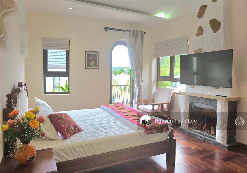 Chính chủ cần bán villa sân vườn kiểu pháp tại khu biệt thự an sơn, đà lạt, có hồ cá koi, thang máy