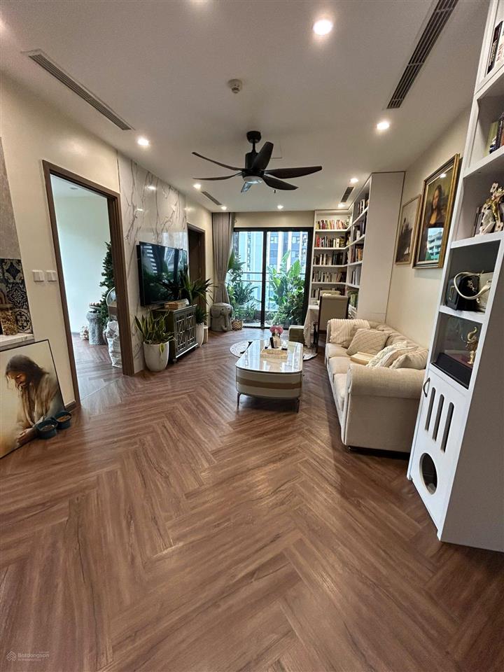 Bán giá tốt căn tokin 1 cao cấp 3pn  dt 79,5m2