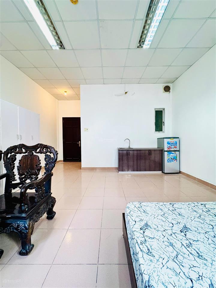 Cho thuê phòng full nội thất đường trần trọng cung giá 4.5 triệu/tháng