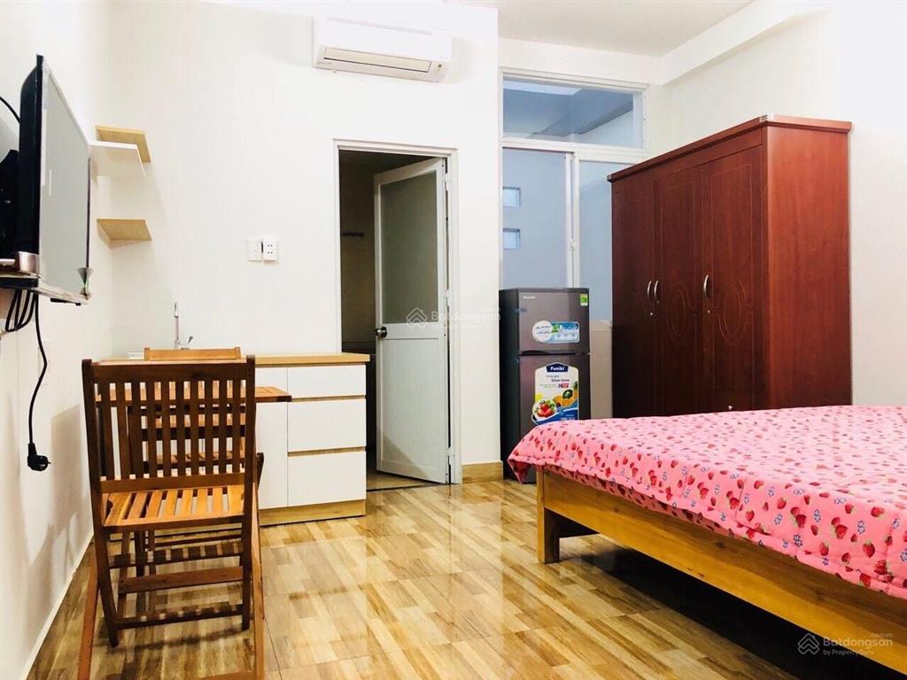 Phòng 30m2 đầy đủ nội thất tại chợ tân mỹ, quận 7. giá 4 triệu
