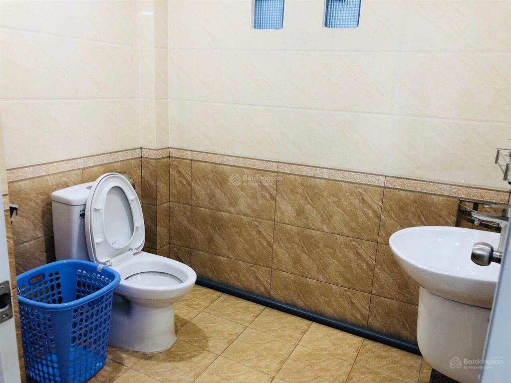 Phòng 30m2 đầy đủ nội thất tại chợ tân mỹ, quận 7. giá 4 triệu