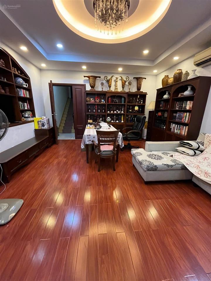 Bán nhà nguyễn đình khơi, p.4, tân bình  hẻm 10m thông hoàng văn thụ, 140m²  4 tầng, giá 22,5 tỷ
