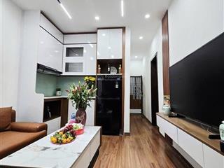 Bán nhà tập thể ngõ 84 chùa láng đt sổ 28m2, thực tế 55m2t2 giá chỉ 3.56 tỷ, ô tô đỗ chân cầu thang