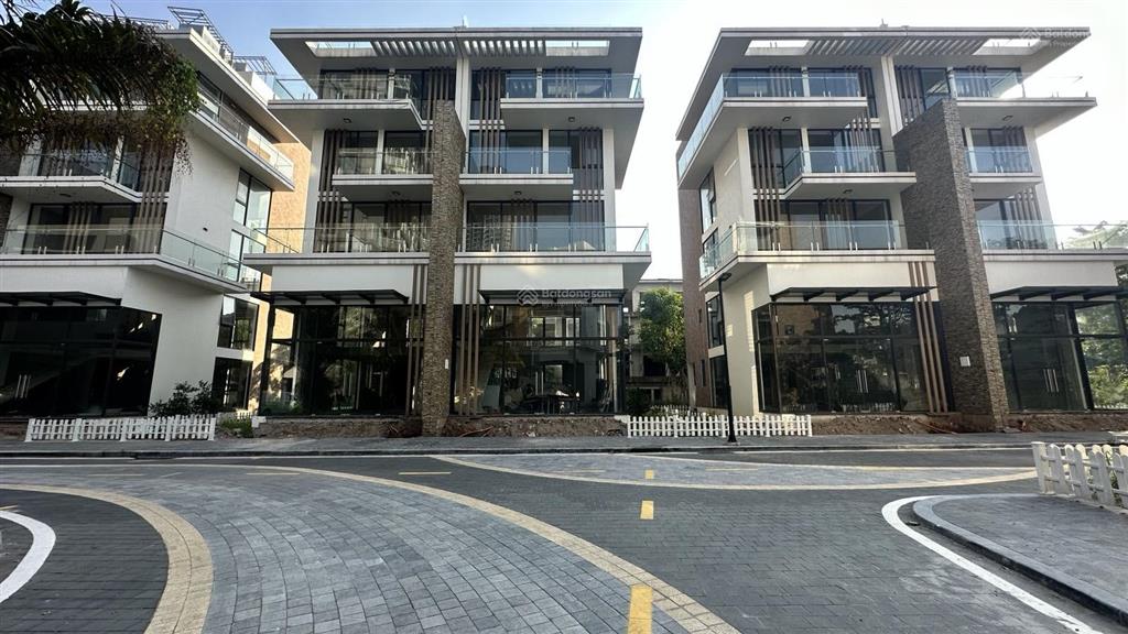 Shophouse biệt thự song lập ecopark mặt tiền 10m, diện tích sử dụng tới 500m2, giá chỉ 25 tỷ