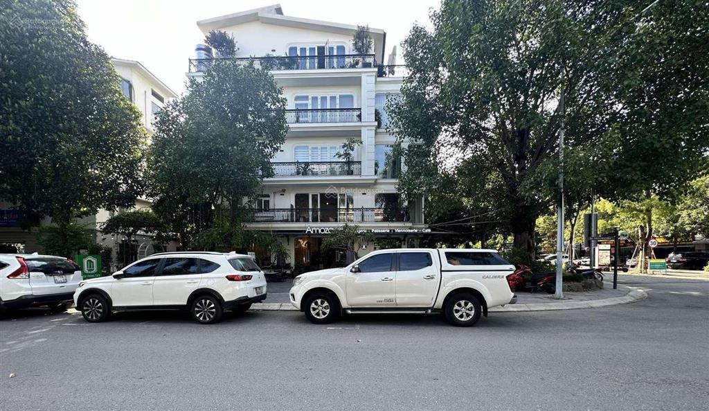 Căn góc đẹp nhất thủy nguyên 200m2 đất 471m2 sàn, giá chỉ 4x tỷ
