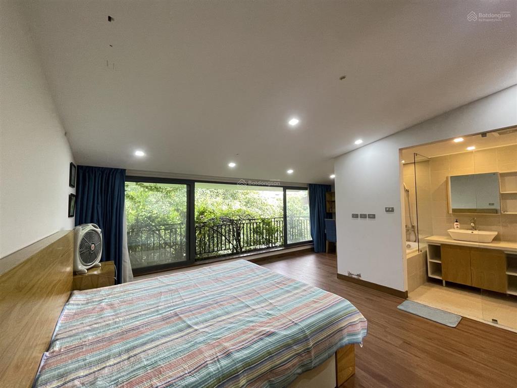 Hàng hiếm | nhà phố xẻ khe 135m | 2 mặt tiền | nở hậu 7,5m | sở hữu view công viên phía sau