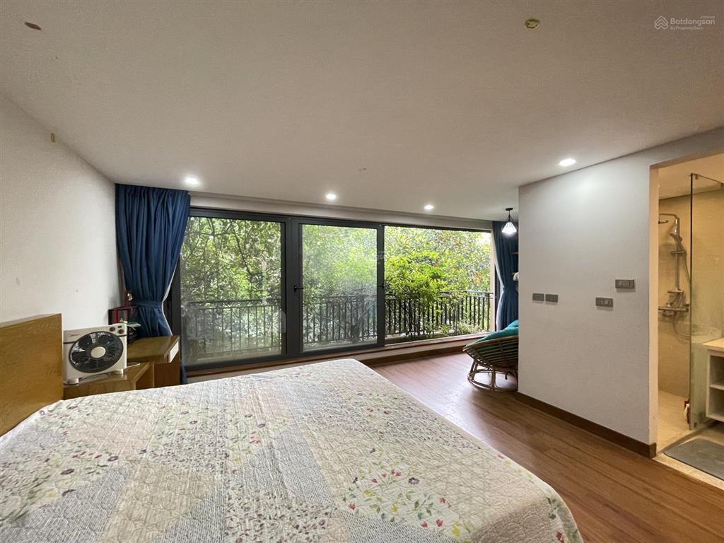 Hàng hiếm | nhà phố xẻ khe 135m | 2 mặt tiền | nở hậu 7,5m | sở hữu view công viên phía sau
