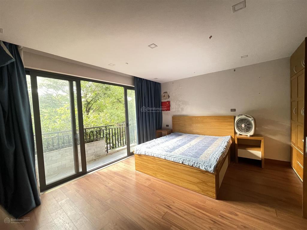 Hàng hiếm | nhà phố xẻ khe 135m | 2 mặt tiền | nở hậu 7,5m | sở hữu view công viên phía sau