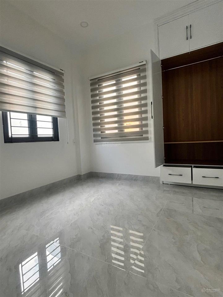 Nhà hẻm cắt kiếng đường 2/4 , dt  45m2 đẹp , giá 3 tỷ 4