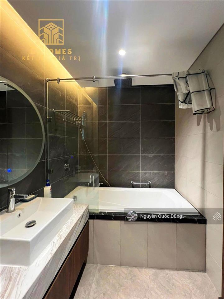 Brilliant đẹp rạng ngời  ở tuyệt vời (thế mạnh gian khuôn viên rộng nhất celadon)