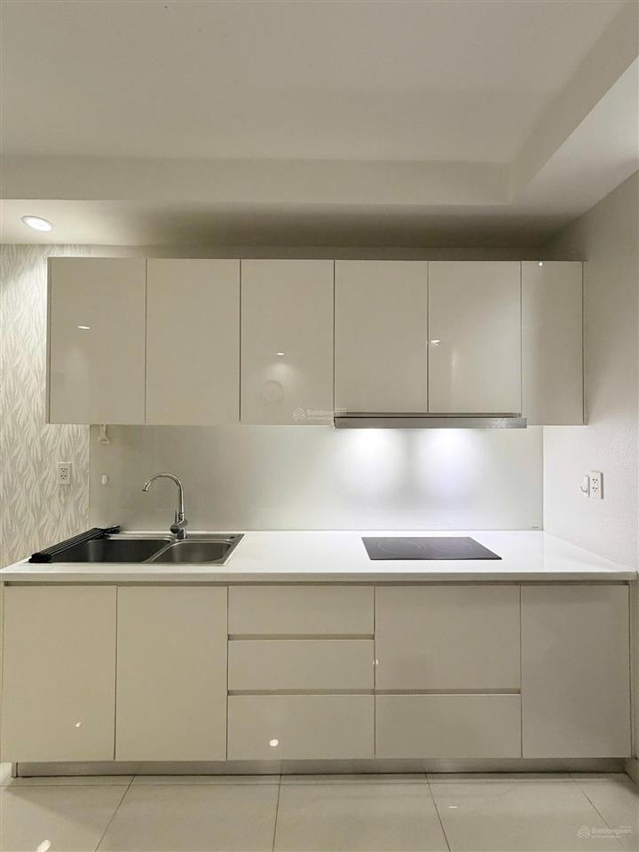 Nhà đang ở cần sang nhượng lại  63m giá 4.1 tỷ 100% (nhà mới sạch đẹp)