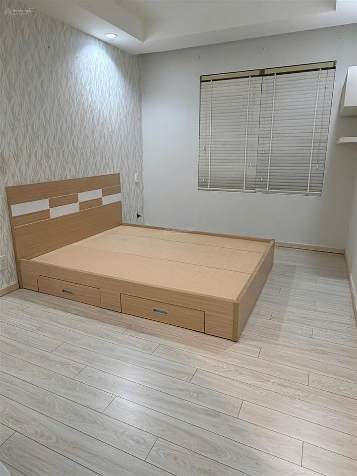 Nhà đang ở cần sang nhượng lại  63m giá 4.1 tỷ 100% (nhà mới sạch đẹp)