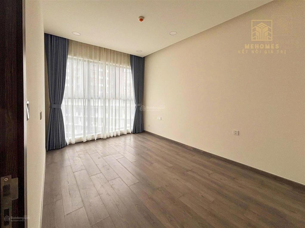 Centery  thực tế phân khu cao cấp nhất 96m2 giá 17 triệu ( luôn cập nhật căn mới đến anh chị )