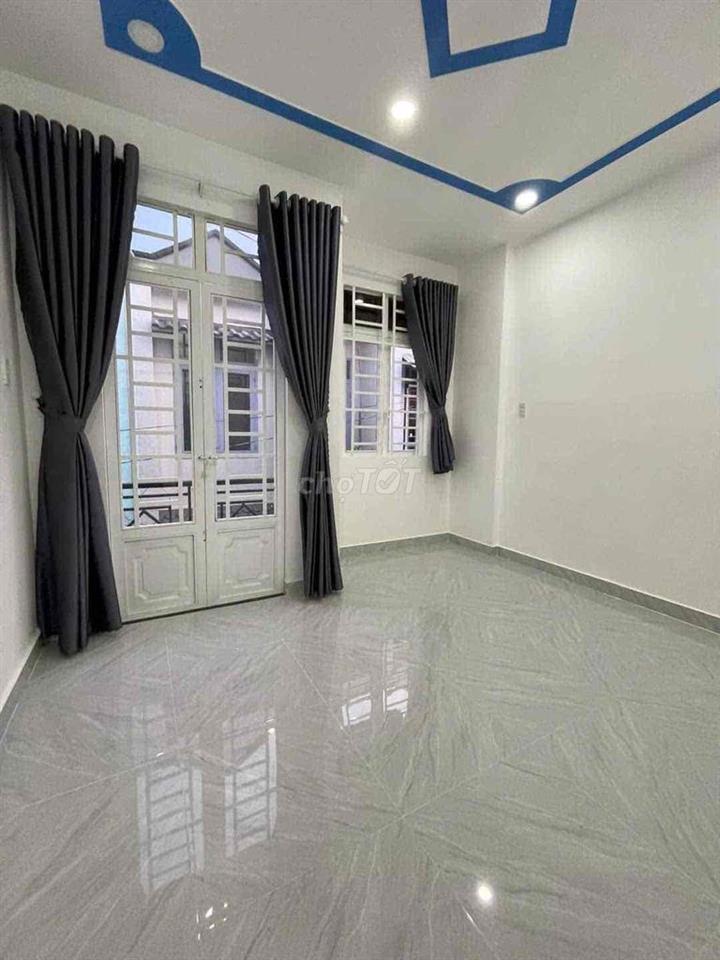 nhà bán thạnh xuân 25, DT 4x9m 1 trệt 1 lầu
