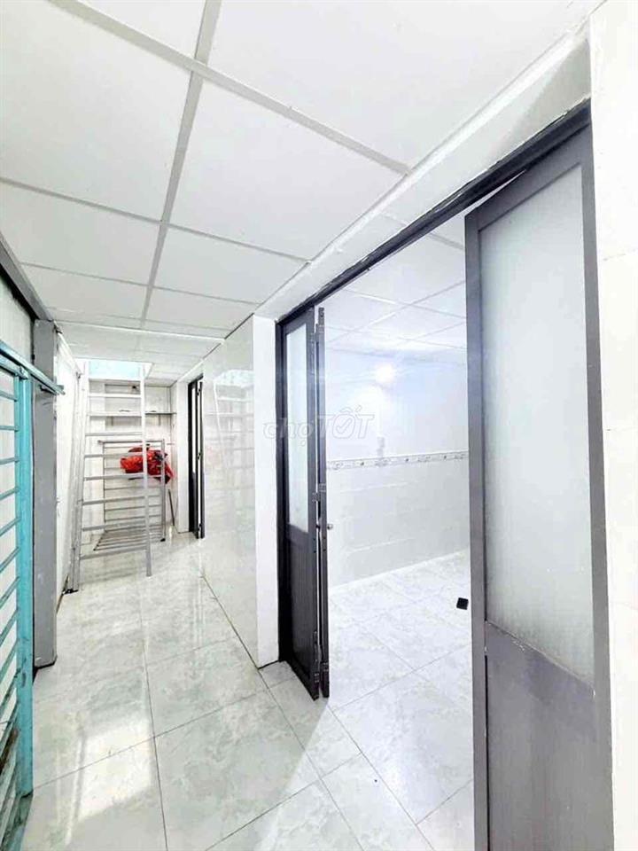 bán nhà thạnh lộc 50, DT 35m2 nhà 1 trệt 1 lầu
