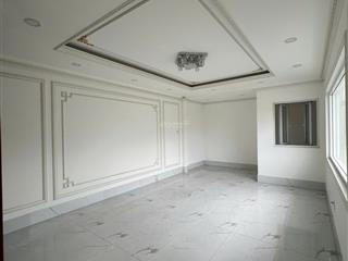 Đón tết ở nhà mới nhà 1 trệt 1 lửng 2 lầu, sổ đã có, dọn vào ở ngay (q.8 võ văn kiệt)