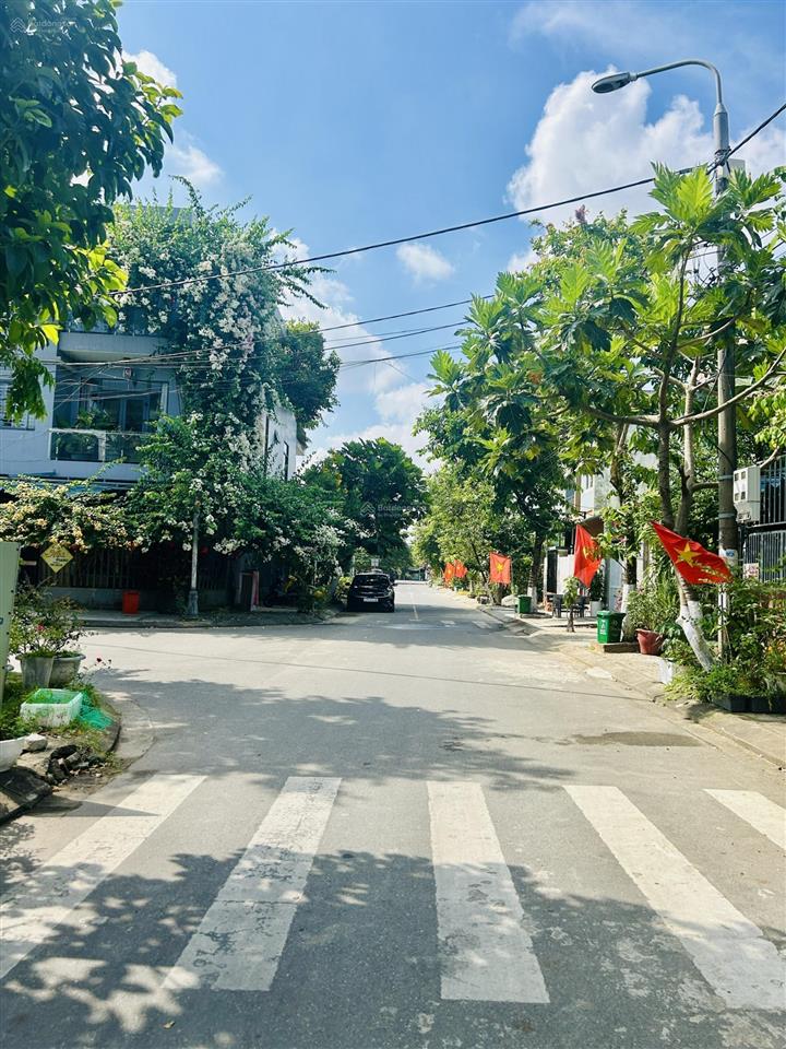 Chào bán lô đất kẹp cống  đường đồng phước huyến  gần võ chí công  mai đăng chơn