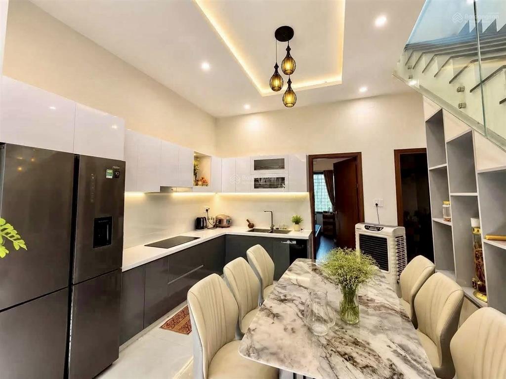 Bán nhà 2 mê  full nội thất  đường thanh lương 18  hòa xuân  đà nẵng