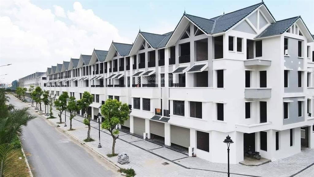 Chỉ 18 tỷ căn liền kề 100m2, đường 30m khu đông dương dự án hinode royal park.  0966 761 ***