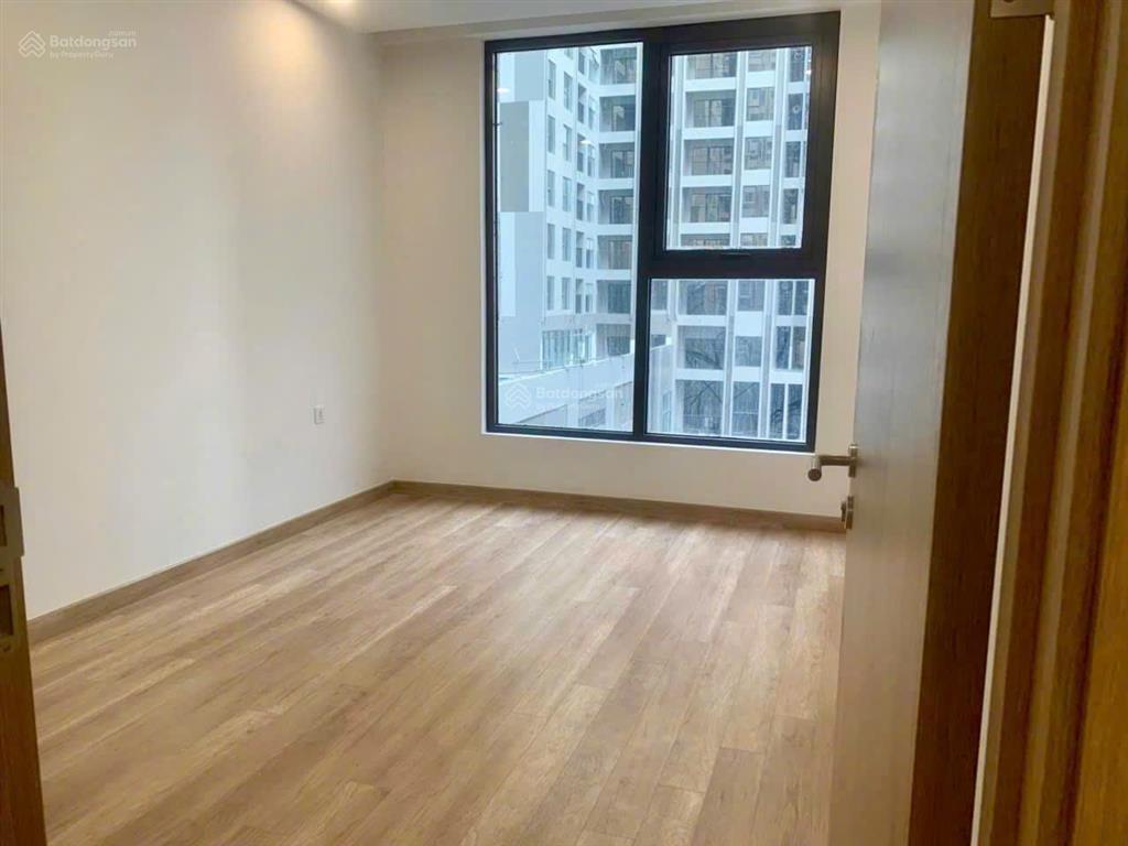 Cần bán căn 3pn3wc diện tích 108m2 dự án the wisteria hoài đức. giá 8,2 tỷ.  0966 761 ***