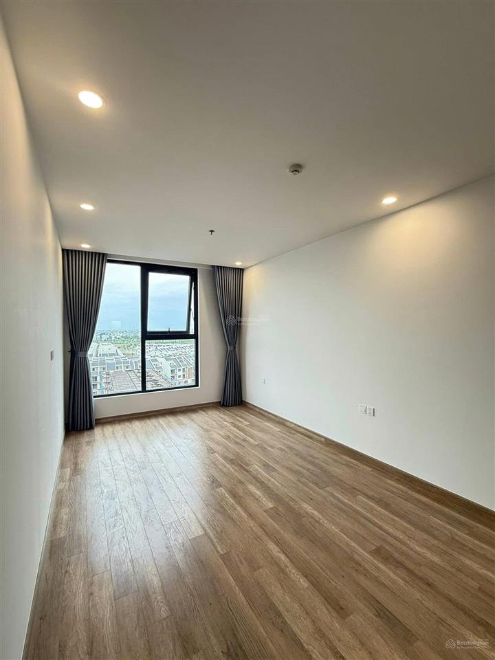 Chỉ 8,2 tỷ căn chung cư 3pn3wc diện tích 108m2 dự án the wisteria đường 32 hoài đức.  0966 761 ***