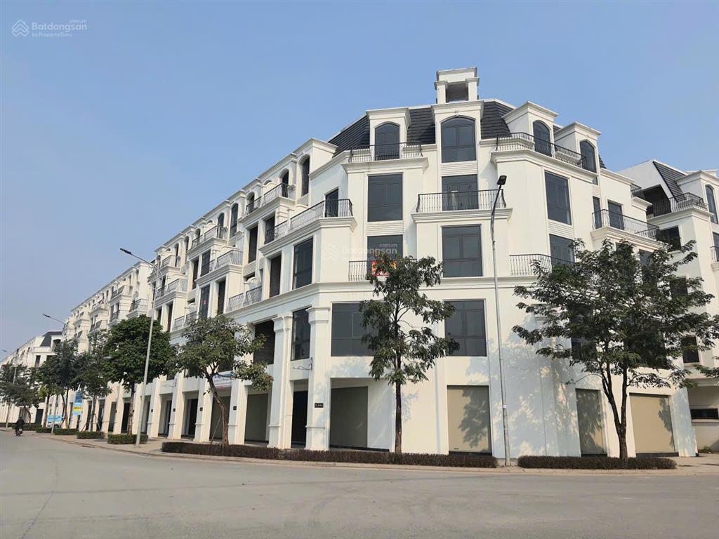 Bán gấp liền kề đường 33m khu anh quốc dự án hinode royal park. dt 100m2 giá 21,7 tỷ.  0966 761 ***