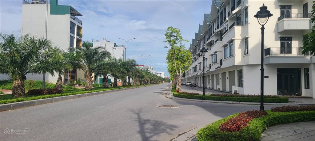 Siêu rẻ, chỉ 17,8 tỷ căn liền kề 100m2 đường 30m khu đông dương dự án hinode royal park. 0966 761 ***