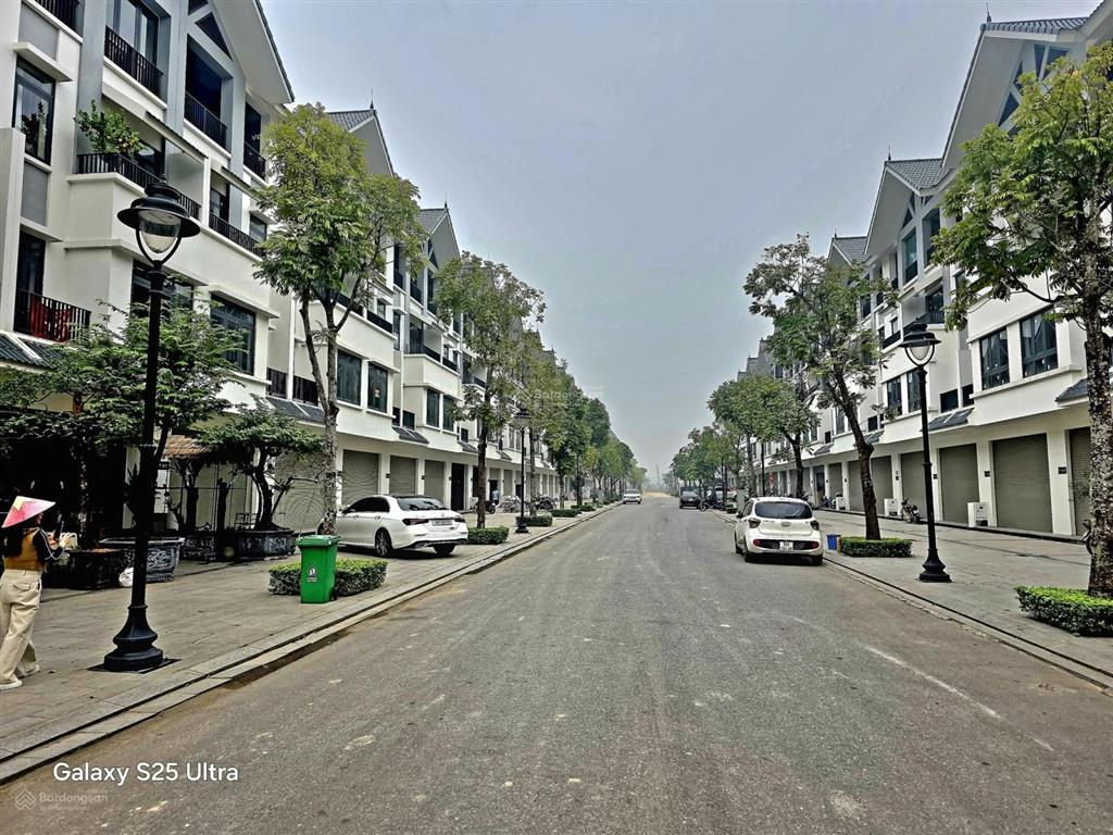 Siêu rẻ, chỉ 16,4 tỷ căn liền kề 100m2 đường 17m khu đông dương dự án hinode royal park. 0966 761 ***