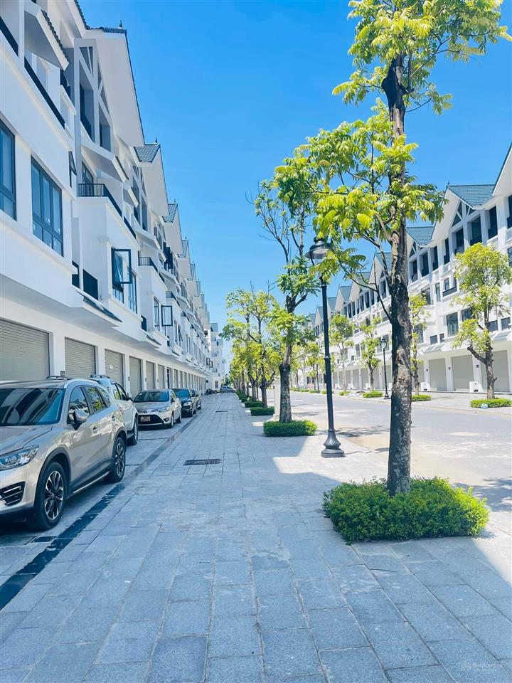Siêu rẻ, chỉ 16,4 tỷ căn liền kề 100m2 đường 17m khu đông dương dự án hinode royal park. 0966 761 ***