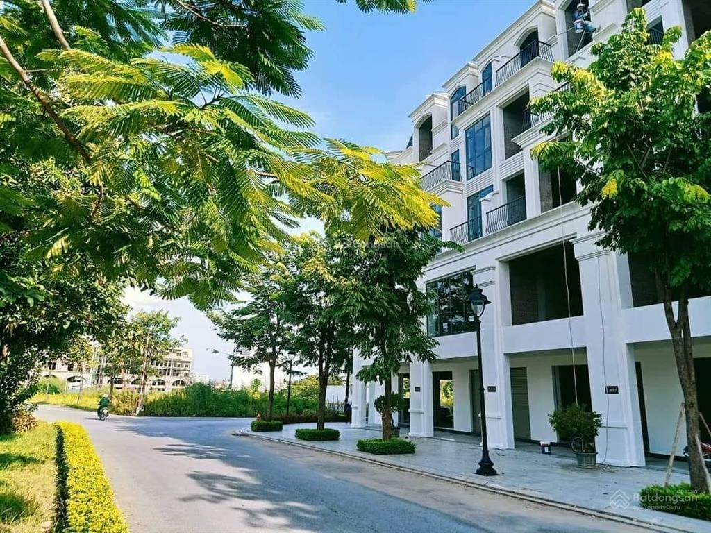 Siêu rẻ, chỉ 19,9 tỷ căn liền kề 5 tầng, dt 100m2 khu anh quốc dự án hinode royal park. 0966 761 ***