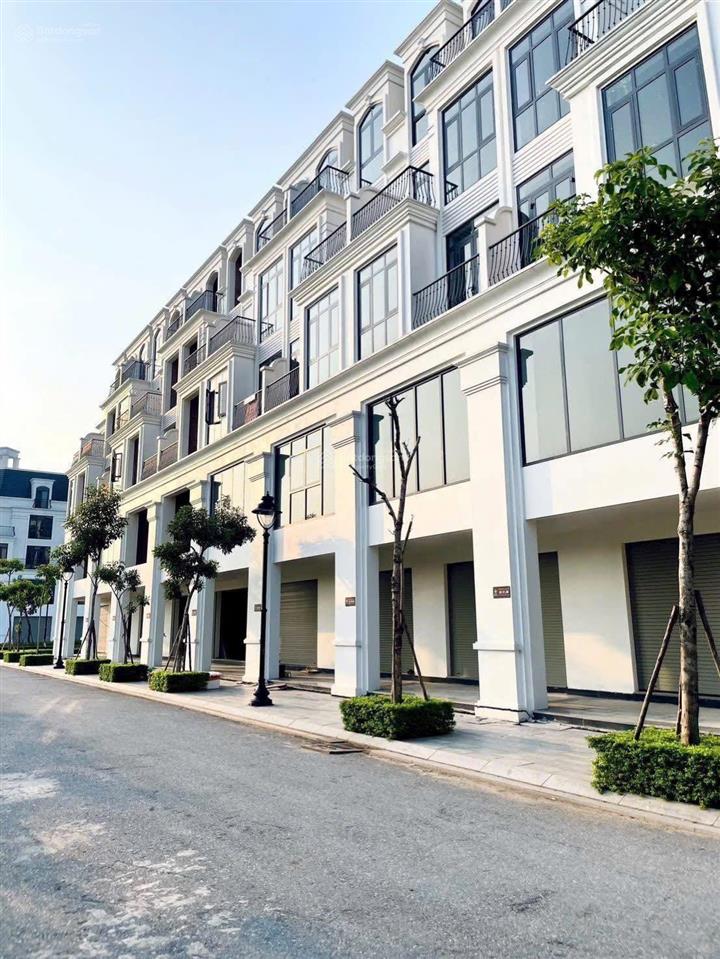 Bán liền kề hướng đông nam khu anh quốc dự án hinode royal park. dt 100m2, giá 15,5 tỷ. 0966 761 ***