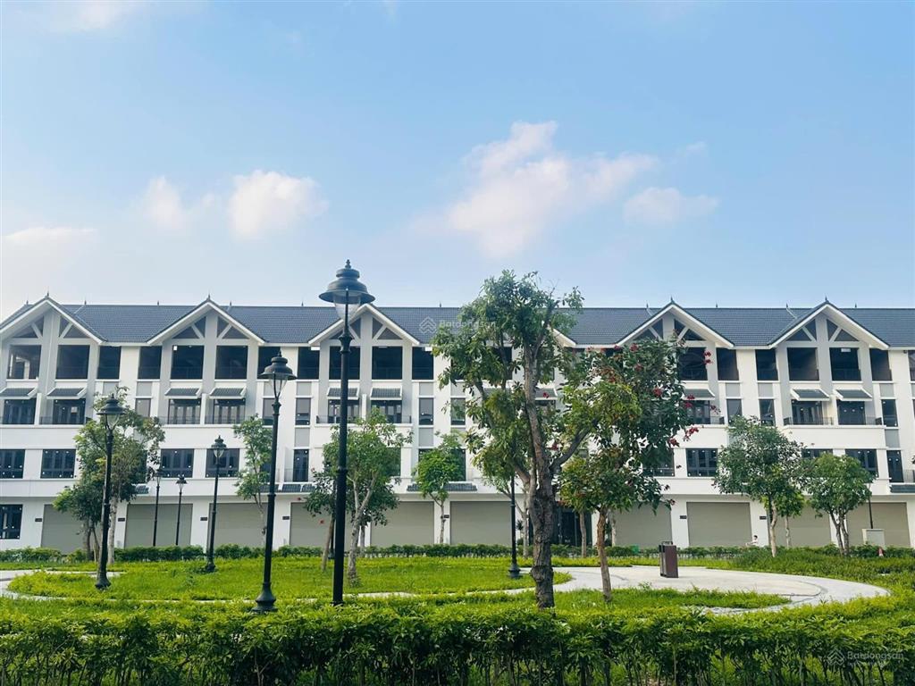 Bán liền kề view vườn hoa khu đông dương dự án hinode royal park. dt 95m2, giá 15,2 tỷ. 0966 761 ***