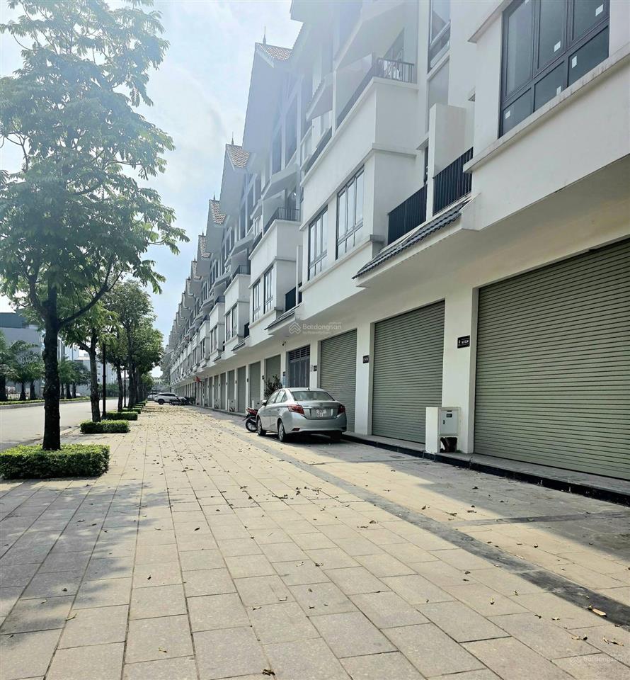 Chỉ 15 tỷ căn liền kề 100m2 trục đường 30 khu đông dương dự án hinode royal park.  0966 761 ***