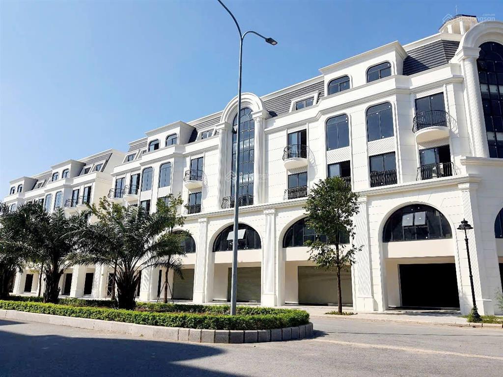 Rẻ bất ngờ, chỉ 28 tỷ căn liền kề khu ý dự án hinode royal park. diện tích 135m2.  0966 761 ***