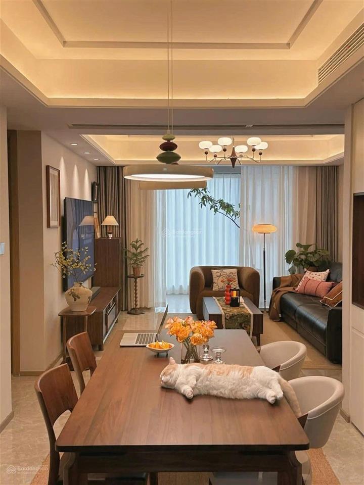 Cần bán gấp căn dualkey dự án the wisteria đường 32, hoài đức. dt 136m2 giá 8,8 tỷ.  0966 761 ***