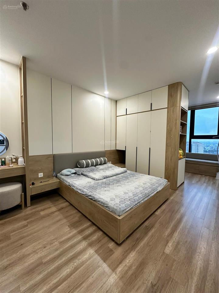 Bán gấp căn góc 3pn diện tích 114m2 tòa w1 dự án the wisteria hoài đức. giá 8 tỷ.  0966 761 ***