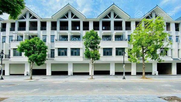 Bán gấp liền kề 15 khu đông dương dự án hinode royal park. diện tích 100m2 giá 13 tỷ.  0966 761 ***