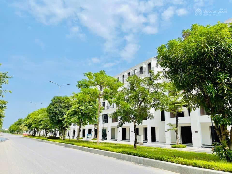 Chỉ 14,5 tỷ căn liền kề trục đại lộ thảo viên dự án hinode royal park. dt 80,5m2.  0966 761 ***