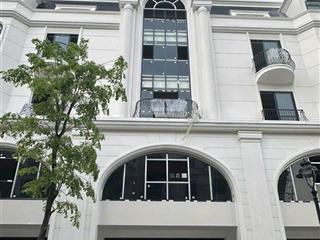 Rẻ lắm rồi, chỉ 21 tỷ căn liền kề 135m2 khu thịnh vượng dự án hinode royal park.  0966 761 ***