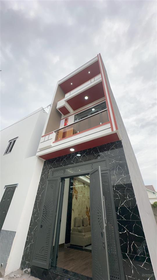 Nhà mới. hoàn công. 3 phòng ngủ. phường tân hạnh
