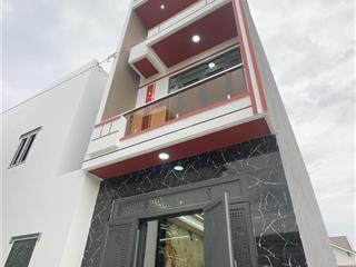 Nhà mới. hoàn công. 3 phòng ngủ. phường tân hạnh