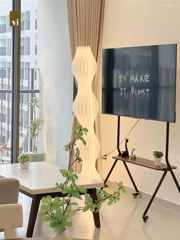 Bán cc mt eastmark 3pn 3wc shr giá 4,8 tỷ view landmark 81 tầng cao
